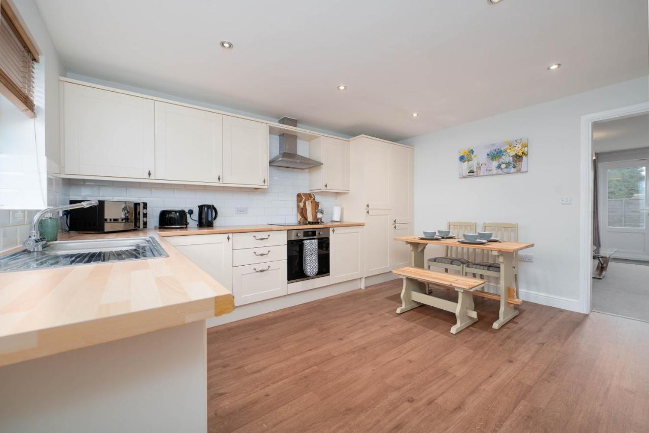 Stunning 3 Bed With Parking & Garden Market Rasen Exterior foto